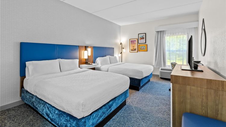 Hampton Inn Youngstown I-80 West Room