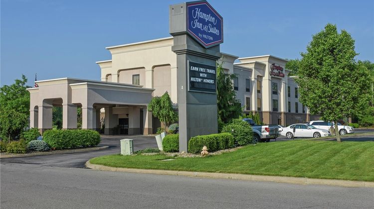 Hampton Inn & Suites Youngstown-Canfield Exterior