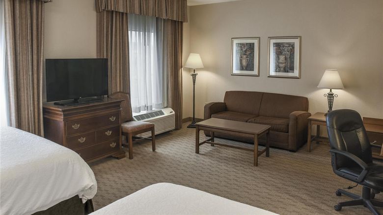 <b>Hampton Inn & Suites Youngstown-Canfield Room</b>. Images powered by <a href="https://iceportal.shijigroup.com/" title="IcePortal" target="_blank">IcePortal</a>.