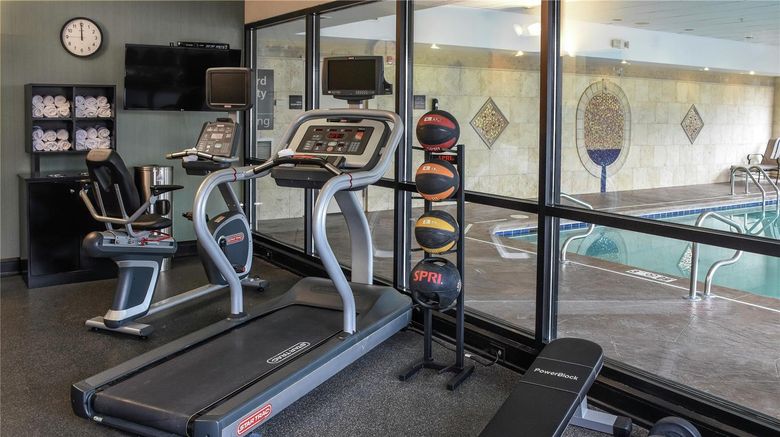 <b>Hampton Inn & Suites Youngstown-Canfield Health</b>. Images powered by <a href="https://iceportal.shijigroup.com/" title="IcePortal" target="_blank">IcePortal</a>.