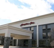 Hampton Inn Youngstown-North Exterior