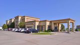 <b>Hampton Inn York Exterior</b>. Images powered by <a href="https://iceportal.shijigroup.com/" title="IcePortal" target="_blank">IcePortal</a>.