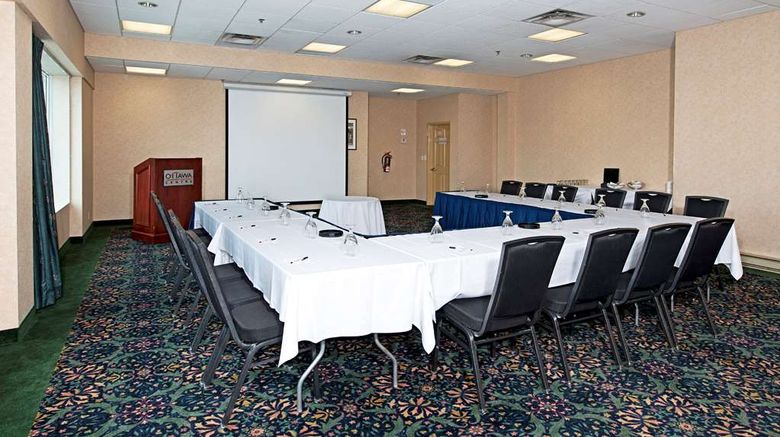<b>Hampton Inn Ottawa Meeting</b>. Images powered by <a href="https://iceportal.shijigroup.com/" title="IcePortal" target="_blank">IcePortal</a>.