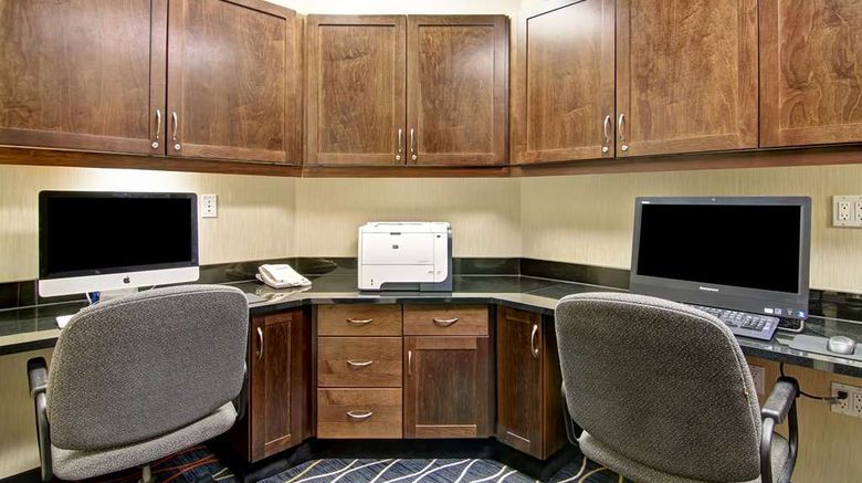<b>Hampton Inn & Suites by Hilton Red Deer Other</b>. Images powered by <a href="https://iceportal.shijigroup.com/" title="IcePortal" target="_blank">IcePortal</a>.