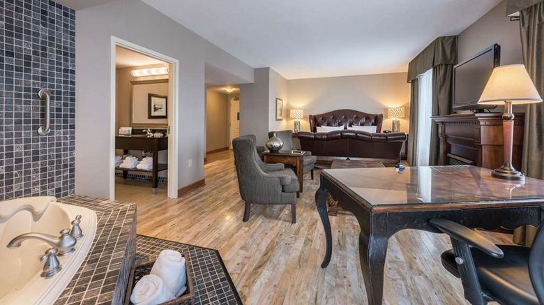 <b>Hampton Inn & Suites Moncton Room</b>. Images powered by <a href="https://iceportal.shijigroup.com/" title="IcePortal" target="_blank">IcePortal</a>.