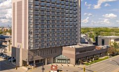 DoubleTree by Hilton Hotel & Conf Ctr