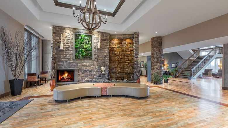 <b>Hampton Inn Sydney Nova Scotia Lobby</b>. Images powered by <a href="https://iceportal.shijigroup.com/" title="IcePortal" target="_blank">IcePortal</a>.