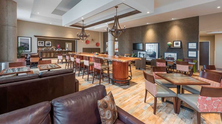<b>Hampton Inn Sydney Nova Scotia Restaurant</b>. Images powered by <a href="https://iceportal.shijigroup.com/" title="IcePortal" target="_blank">IcePortal</a>.