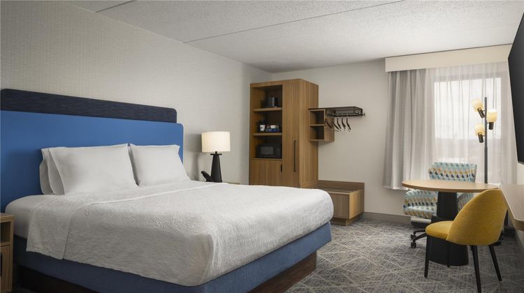 Hampton Inn York Room