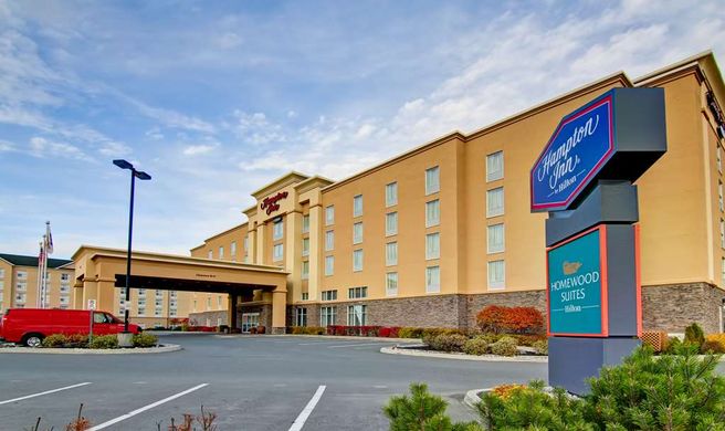 Hampton Inn by Hilton Sudbury Exterior