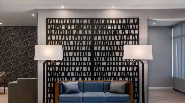 <b>Homewood Suites by Hilton Ajax Lobby</b>. Images powered by <a href="https://iceportal.shijigroup.com/" title="IcePortal" target="_blank">IcePortal</a>.
