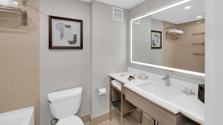 Hilton Garden Inn Toronto/Brampton Room