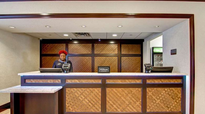 <b>Homewood Suites Mississauga Lobby</b>. Images powered by <a href="https://iceportal.shijigroup.com/" title="IcePortal" target="_blank">IcePortal</a>.