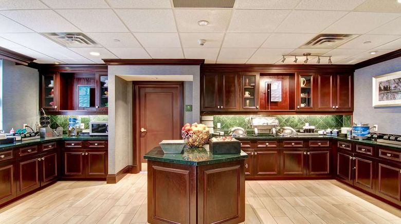 <b>Homewood Suites Mississauga Restaurant</b>. Images powered by <a href="https://iceportal.shijigroup.com/" title="IcePortal" target="_blank">IcePortal</a>.