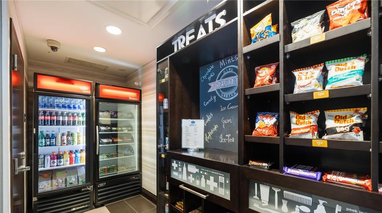 Hampton Inn by Hilton Winnipeg/Airport Restaurant