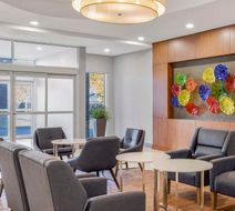 Homewood Suites by Hilton Winnipeg Airpt Lobby