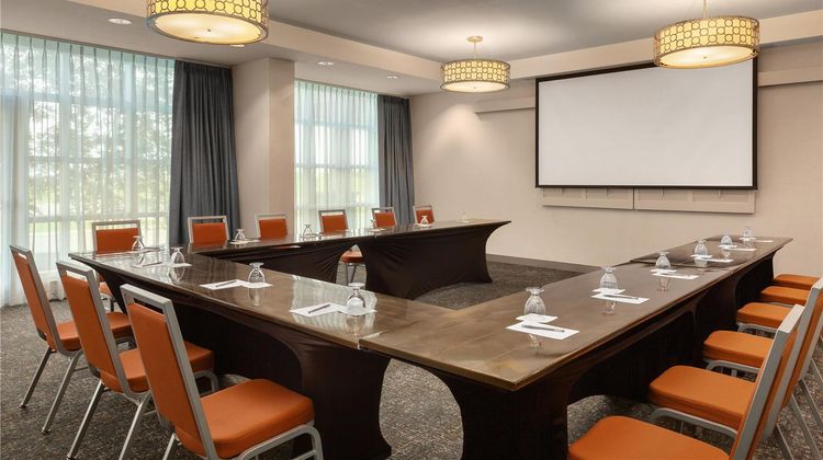 Hampton Calgary Airport North Meeting