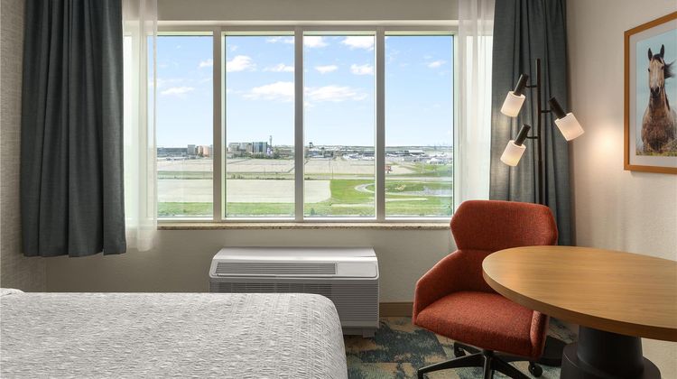 Hampton Calgary Airport North Room