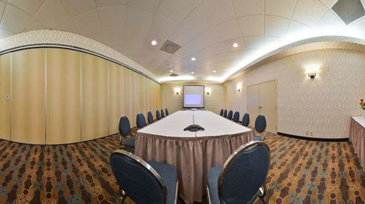 Hampton Inn & Suites by Hilton Calgary Meeting