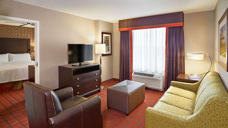 Homewood Suites Calgary Airport Room