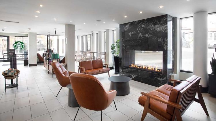 Doubletree by Hilton Hotel Victoria Restaurant