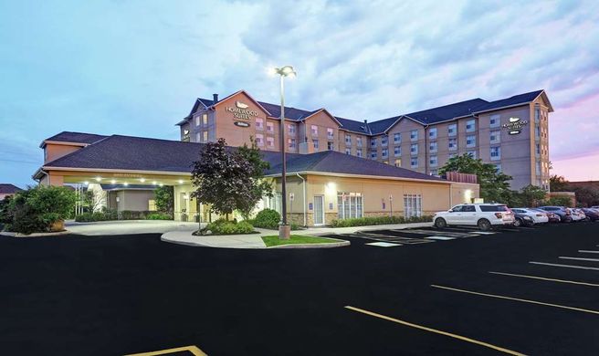 Homewood Suites by Hilton Exterior