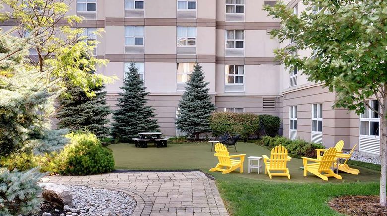 <b>Homewood Suites Markham Exterior</b>. Images powered by <a href="https://iceportal.shijigroup.com/" title="IcePortal" target="_blank">IcePortal</a>.