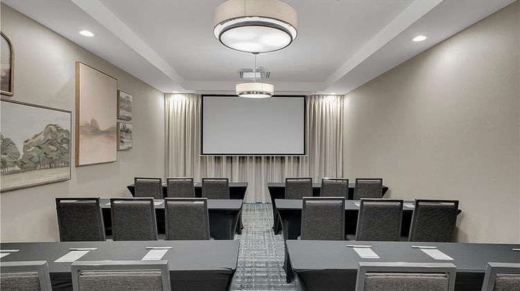 Hampton Inn & Suites by Hilton-Toronto Meeting