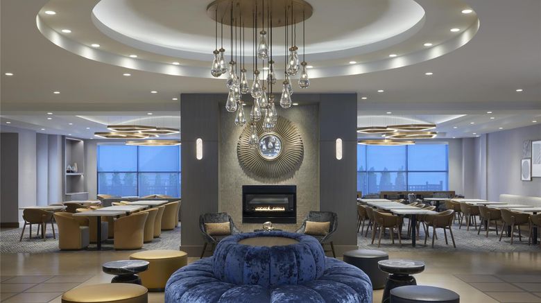 <b>Homewood Suites by Hilton - Vaughn Lobby</b>. Images powered by <a href="https://iceportal.shijigroup.com/" title="IcePortal" target="_blank">IcePortal</a>.