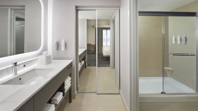 Homewood Suites by Hilton - Vaughn Room