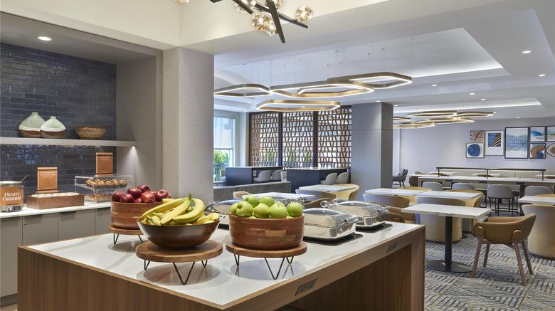 <b>Homewood Suites by Hilton - Vaughn Restaurant</b>. Images powered by <a href="https://iceportal.shijigroup.com/" title="IcePortal" target="_blank">IcePortal</a>.