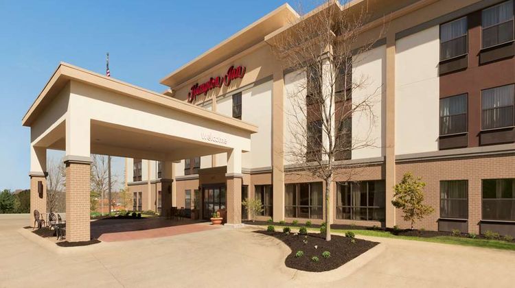 Hampton Inn Zanesville Exterior