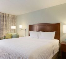 Hampton Inn Zanesville Room