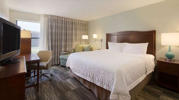 Hampton Inn Zanesville Room