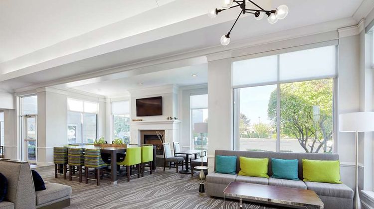 Hilton Garden Inn Allentown West Lobby
