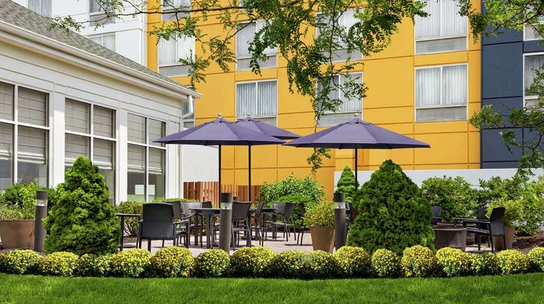 <b>Hilton Garden Inn Allentown Airport Exterior</b>. Images powered by <a href="https://iceportal.shijigroup.com/" title="IcePortal" target="_blank">IcePortal</a>.