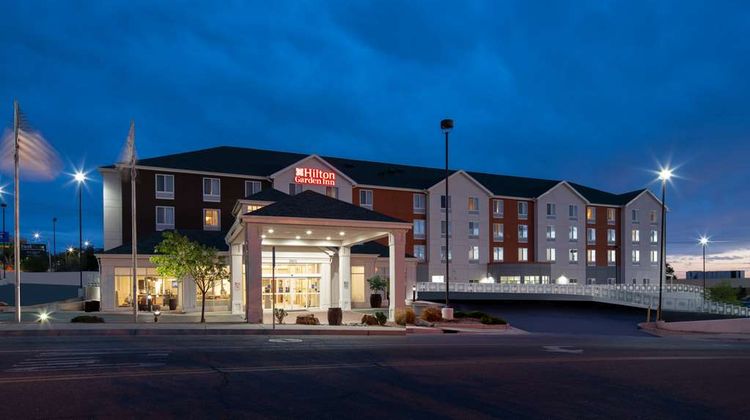Hilton Garden Inn Albuquerque Airport Exterior