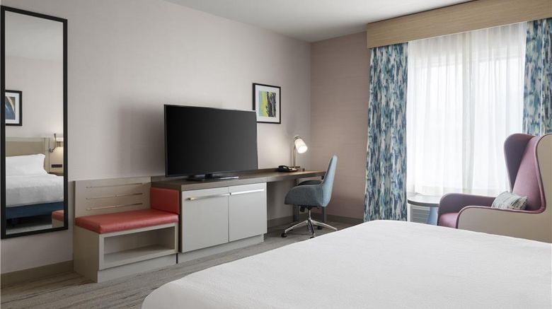 <b>Hilton Garden Inn Albuquerque Airport Room</b>. Images powered by <a href="https://iceportal.shijigroup.com/" title="IcePortal" target="_blank">IcePortal</a>.