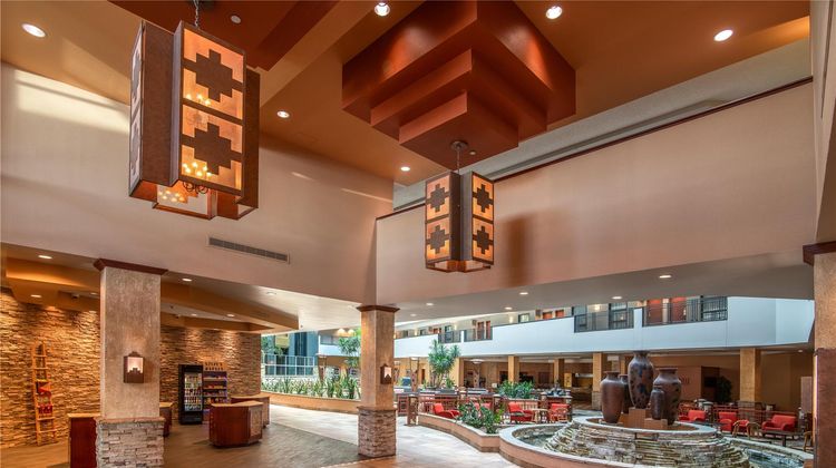 Embassy Suites Albuquerque Lobby