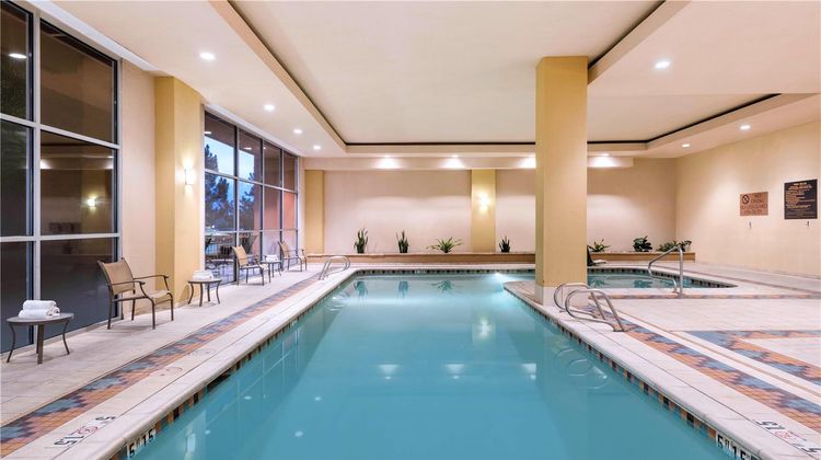 Embassy Suites Albuquerque Pool