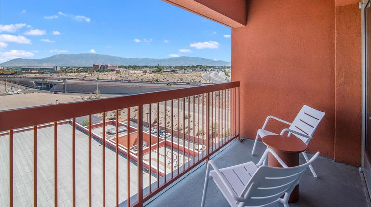 Embassy Suites Albuquerque Room