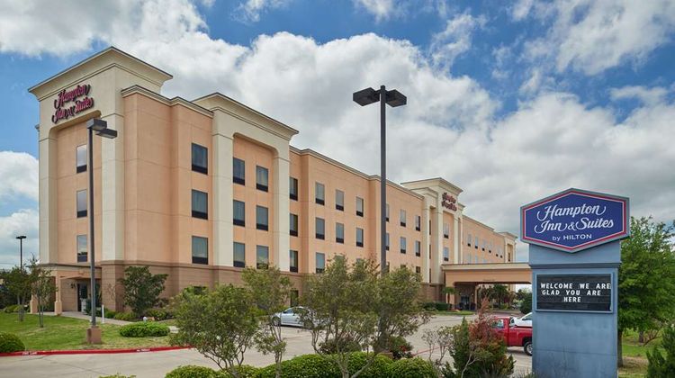 Hampton Inn & Suites Waco-South Exterior