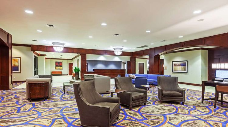 Hilton Waco Lobby