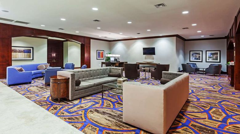 <b>Hilton Waco Lobby</b>. Images powered by <a href="https://iceportal.shijigroup.com/" title="IcePortal" target="_blank">IcePortal</a>.