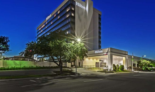 Hilton Waco Exterior