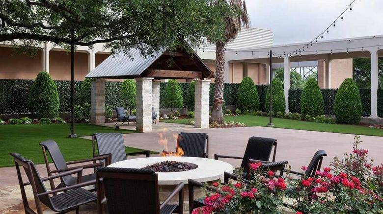 <b>Hilton Waco Exterior</b>. Images powered by <a href="https://iceportal.shijigroup.com/" title="IcePortal" target="_blank">IcePortal</a>.