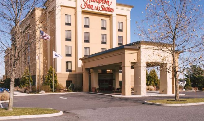 Hampton Inn & Suites Vineland Exterior