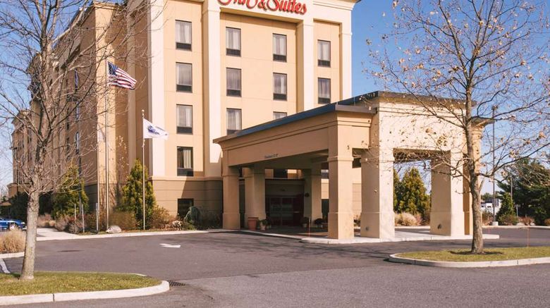 Hampton Inn  and  Suites Vineland Exterior. Images powered by <a href="https://iceportal.shijigroup.com" target="_blank" rel="noopener">Ice Portal</a>.