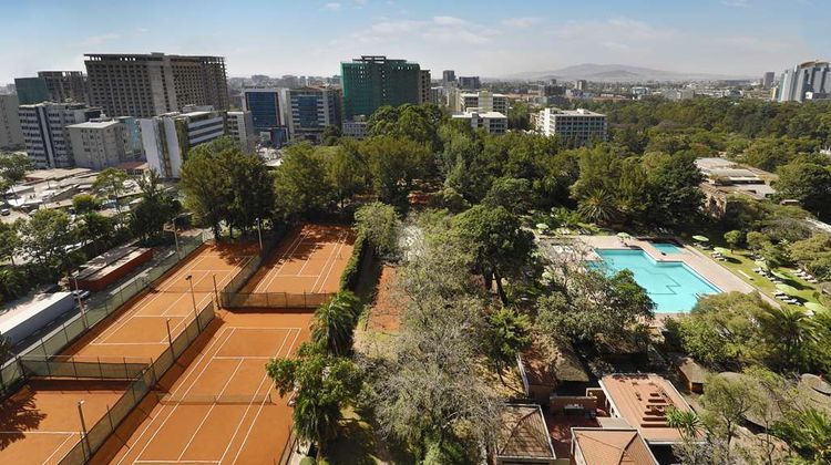 Hilton Addis Ababa Pool