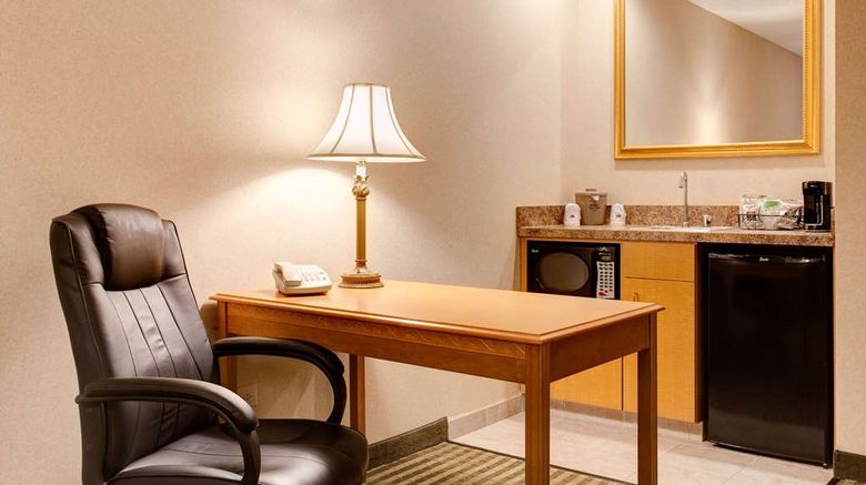 <b>Hampton Inn & Suites Addison Other</b>. Images powered by <a href="https://iceportal.shijigroup.com/" title="IcePortal" target="_blank">IcePortal</a>.